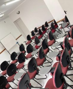 APCD FAOA Bauru - Faculdade de odontologia - APCD - sala de aula (4)